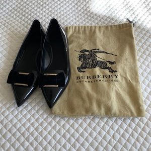 Burberry flats